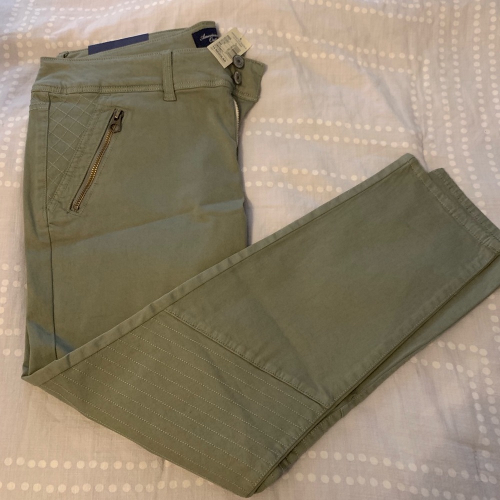 American Eagle Skinny Crop